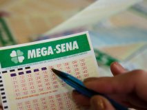 Curiosidades da Mega: bolas são da França; bilhete premiado vira dossiê