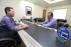 Maurão ajudará Rolim de Moura com recursos para obras de asfalto