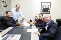 Deputados asseguram apoio para Novo Horizonte do Oeste