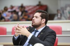 Jean Oliveira cobra sinalização na estrada RO 383