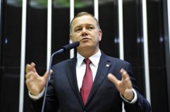 Deputado Lúcio Mosquini Decide votar pelo impeachment da presidente
