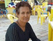 Filho precisa vender terreno para tratamento da mãe com câncer