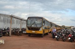 Ônibus escolares são apreendidos pelo Detran em Rolim de Moura