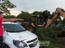 Vendaval causa prejuízos em Rolim de Moura