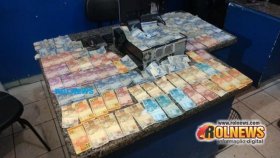 Bandidos roubam telefones e bolsa de duas mulheres em Cacoal