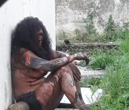 Mulher ateia fogo em casa e mata os dois filhos queimados no Amazonas