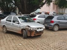 Mulher tenta atropelar ex-marido após suspeita de traição em Ji-Paraná