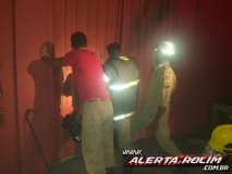 Casa de Shows é atingida por incêndio em Rolim de Moura