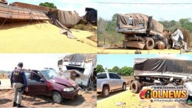 Carretas colidem na BR-364 em Cacoal