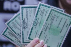 Emissão de RG é suspensa por falta de papel moeda em cidades de Rondônia