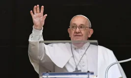 Papa Francisco ora por vítimas de acidente aéreo em SP