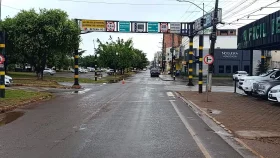 Semáforo da 25 de Agosto com Corumbiara apresenta problemas e Comtran pede...