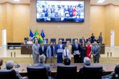 Deputado Alan Queiroz entrega Títulos de Cidadão Honorário a magistrados em...