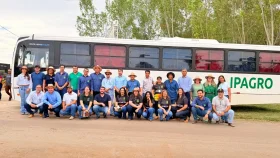 Deputada Sílvia Cristina entrega ônibus para a Faperon/Senar, na Rondônia...