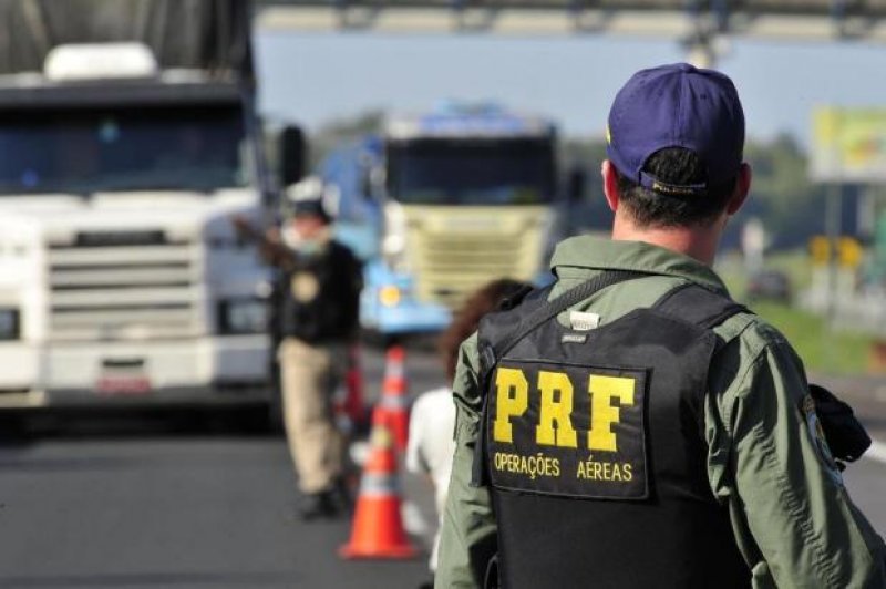 STJ determina que policiais rodoviários continuem trabalhando