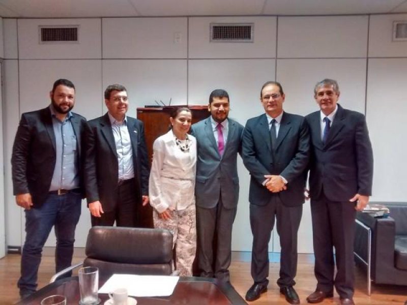 Marinha Raupp busca recursos para o esporte de Rondônia