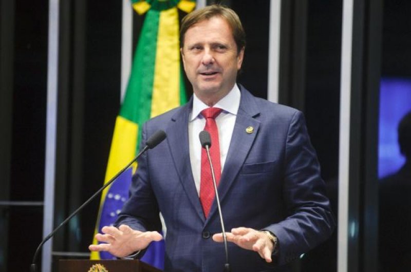 Acir Gurgacz deixa base aliada do Governo Dilma