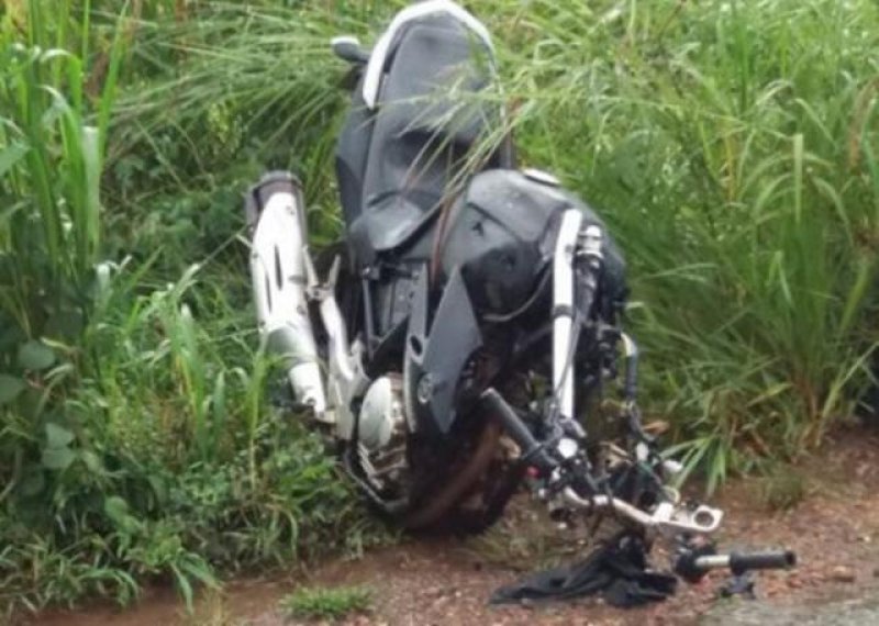 Motociclista morre em acidente na BR-364