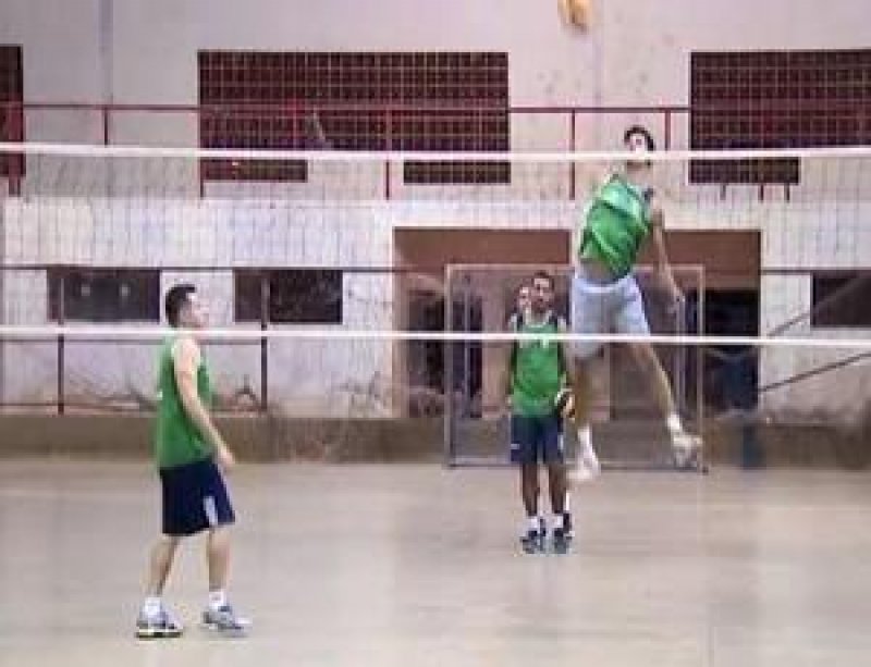 Time masculino de vôlei de Rondônia embarca para competição no Peru