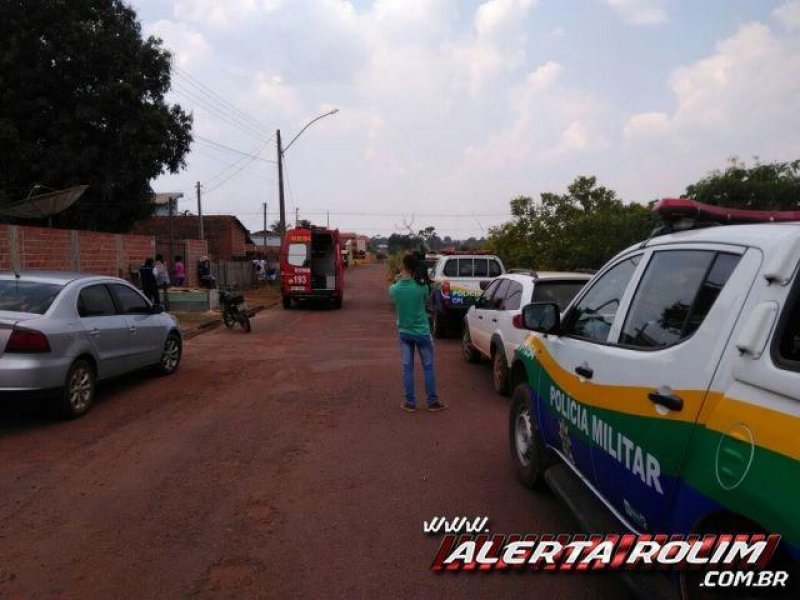 Marido mata mulher a facadas no centro de Rolim de Moura