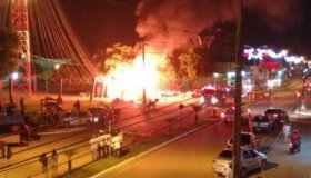 Casa do Papai Noel pega fogo em Ariquemes; Vídeo