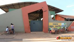 Começou nesta segunda, 18, o período de matrículas das escolas estaduais de...