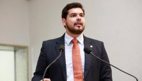 Deputado Jean cobra novamente a recuperação da RO 490 de Alto Alegre dos...