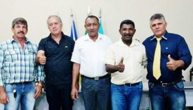 Deputado Só na Bença assina convênio para a saúde de Primavera de Rondônia