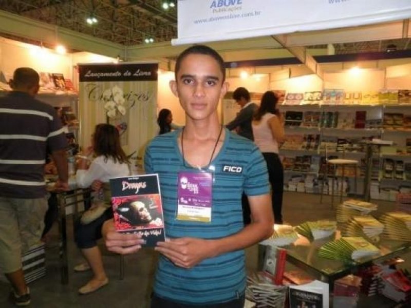 Escritor rondoniense lançará livro na Bienal do Livro de Minas Gerais 2016