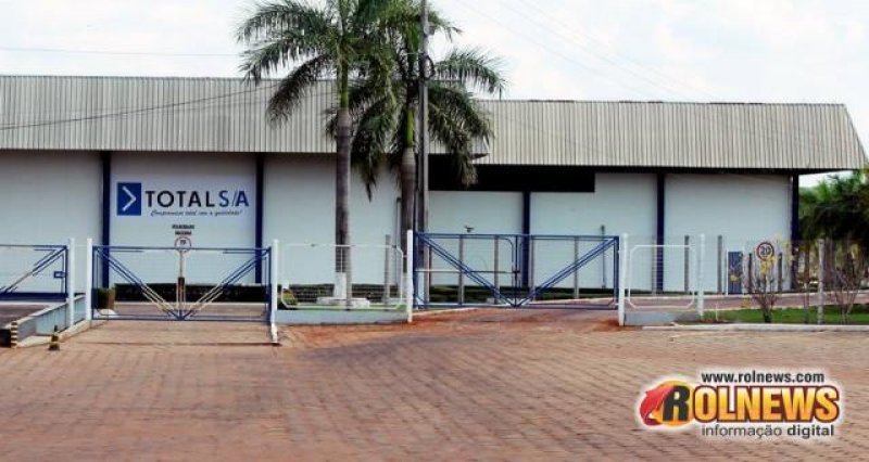 Prefeitura faz termo de cooperação para frigorífico começar a funcionar, em Rolim de Moura