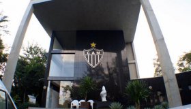 Escolinha Rolim encaminha mais quatro jogadores para avaliação no Atlético...