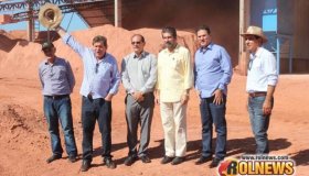 Raupp comemora liberação de financiamento aos produtores de RO para compra de...