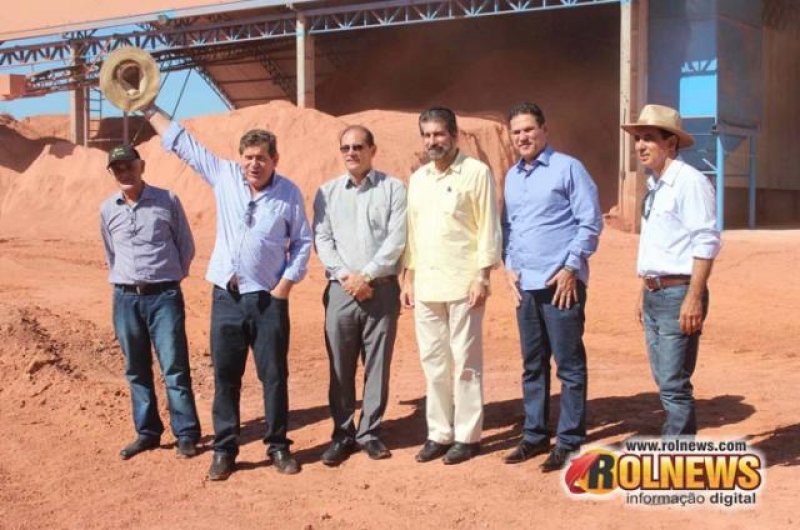Raupp comemora liberação de financiamento aos produtores de RO para compra de insumos