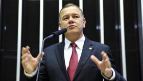 Deputado Lúcio Mosquini Decide votar pelo impeachment da presidente