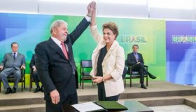 Juiz federal do DF suspende posse de Lula na Casa Civil