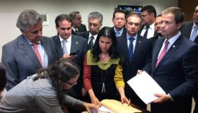 OAB oficializa novo pedido de impeachment contra a presidente Dilma Rousseff