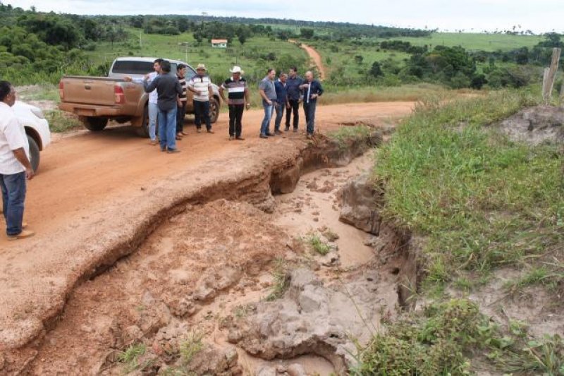 Rodovia do Boi receberá trabalho de correção e encascalhamento para atender a região mais produtiva de Rondônia