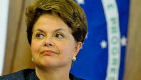 Caso seja afastada pelo Senado, Dilma receberá metade do salário