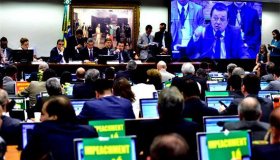 Comissão aprova relatório e Impeachment vai a plenário da Câmara