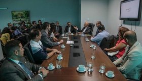 Governo analisa implantação de novo modelo com tratamento humanitário a...