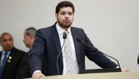 Jean Oliveira reivindica tratamento oftalmológico para indígenas em Alta...