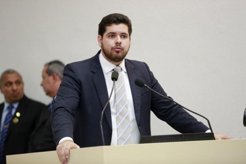 Jean Oliveira reivindica tratamento oftalmológico para indígenas em Alta Floresta