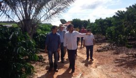 Senador Raupp participa de Dia de Campo com cafeicultores de Alvorada Do Oeste