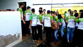Alunos do IFRO doam alimentos à Casa de Apoio do São Daniel Comboni