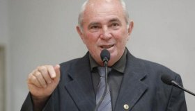 Deputado Lebrão pede obras para Seringueiras e Costa Marques