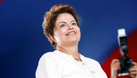Dilma pensa em renunciar e tentar o cargo de governadora, diz colunista
