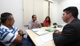 Laerte Gomes e Marcos Rogério pedem sinalização e redutores na BR 429