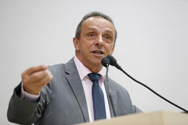 Lazinho pede ao governo estadual capacitação ao terceiro setor