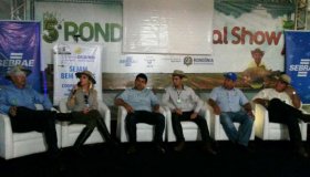 Talk show apresenta papel do cooperativismo no meio rural