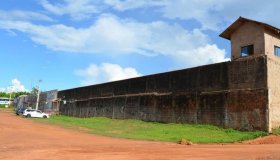 Apenado do regime semiaberto em Cacoal serra as grades da cela e foge